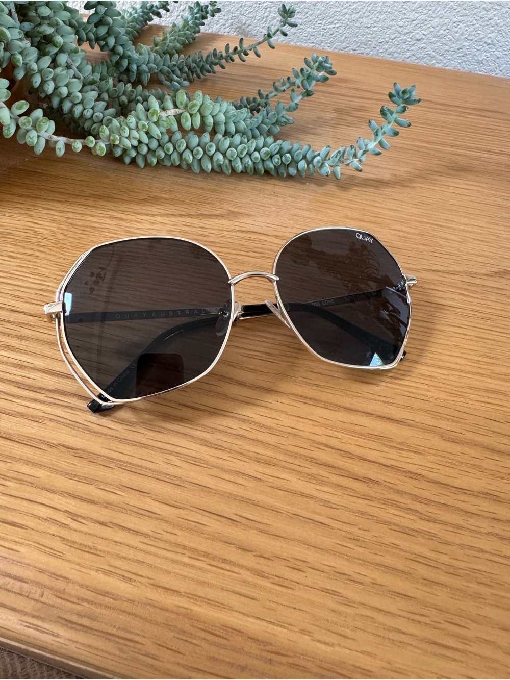 Quay Australia Silver Frame Black Lens Women's Sunglasses - Geometric Shape